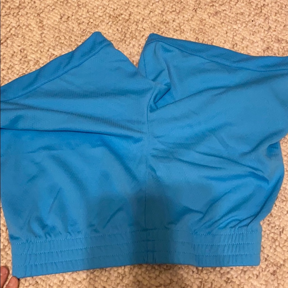 Shorts - Picture 3 of 3
